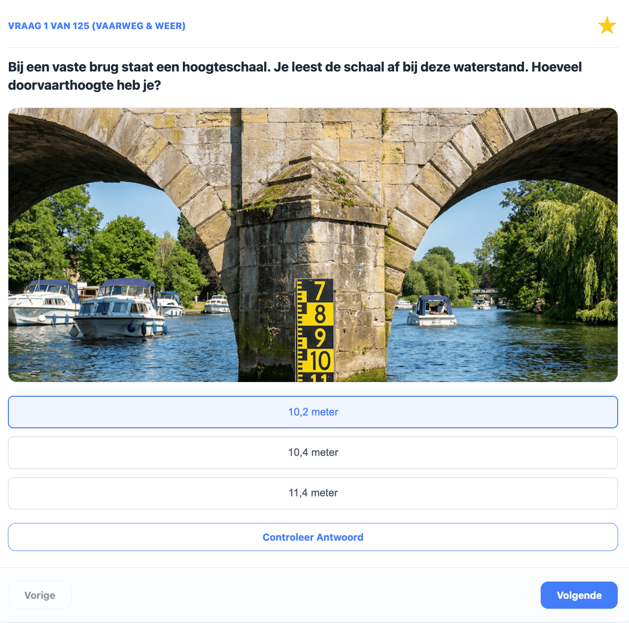 Oefenvraag over het aflezen van doorvaarthoogte bij een brug
